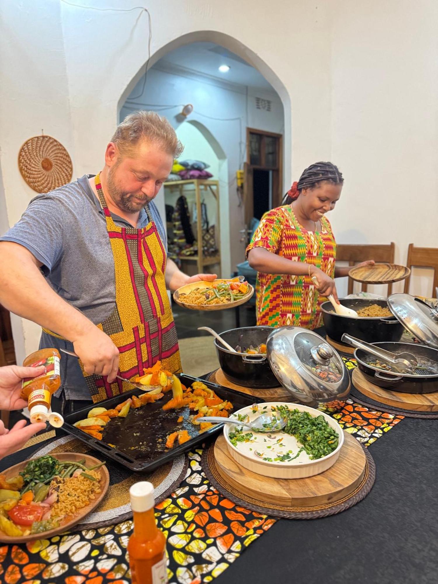 Sophie Homestay Моши Екстериор снимка
